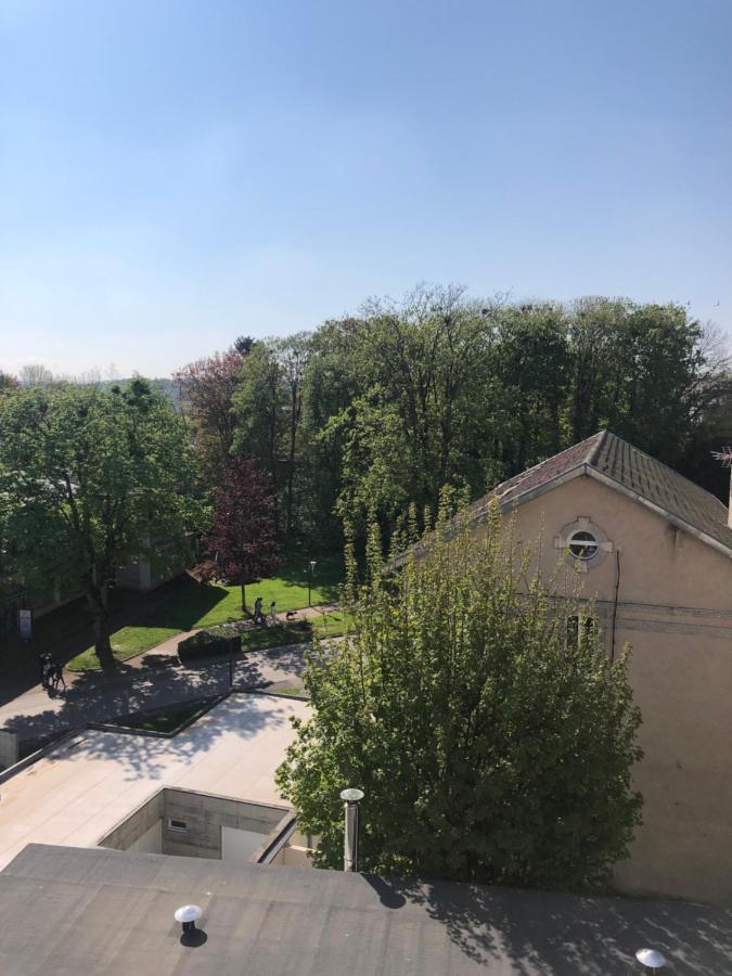 Appart Meuble 45M2 Calme Et Lumineux Au Continental Vittel Eksteriør billede