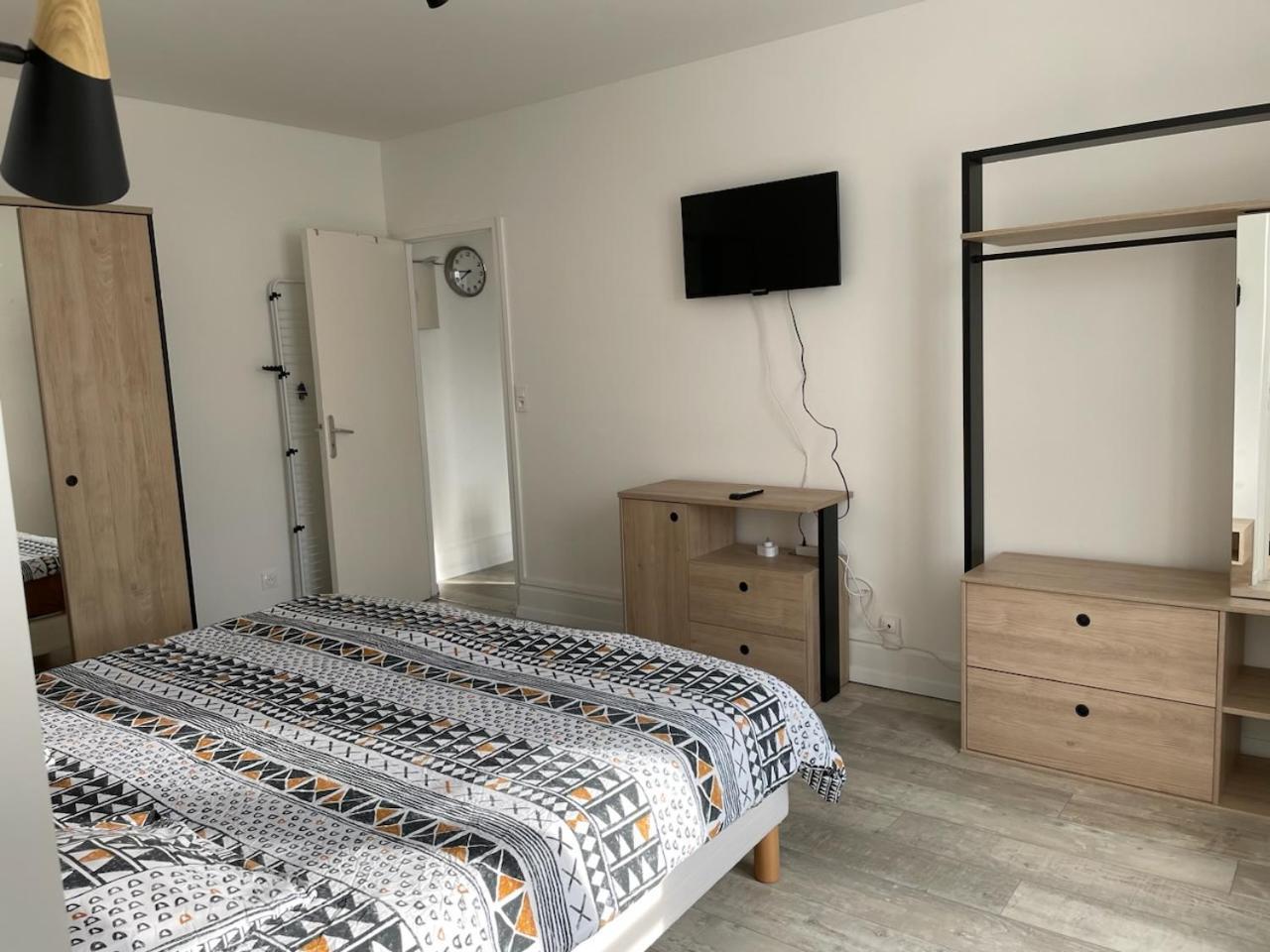Appart Meuble 45M2 Calme Et Lumineux Au Continental Vittel Eksteriør billede